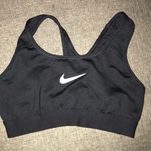 Black nike sports bra -XS